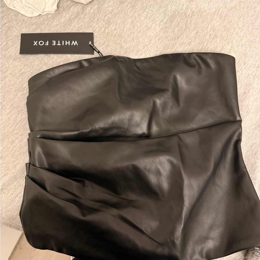 White Fox Boutique Sleek Black Skirt